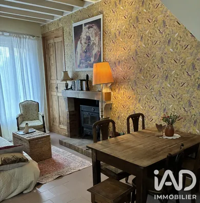 Maison de village à Lavau (89170)