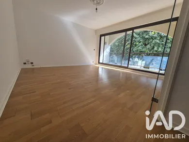 Appartement à Pau (64000)