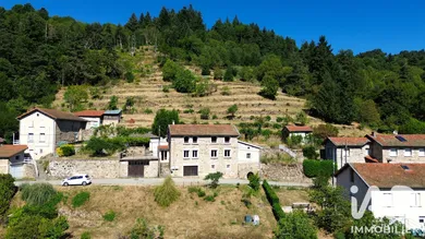 Maison de village à Saint-Martin-de-Valamas (07310)