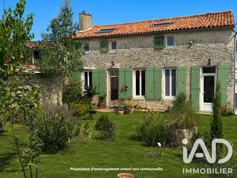 Maison 4 pièces 99 m² · à Thairé · 99 m² · 297 000 €