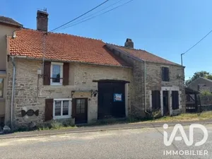Maison de village à Savigny (52500)