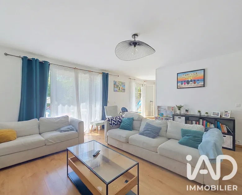 Maison 5 pièces 100 m² · à Magnanville · 100 m² · 273 000 €