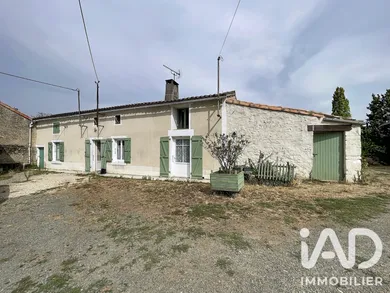 Longère à Germond-Rouvre (79220)
