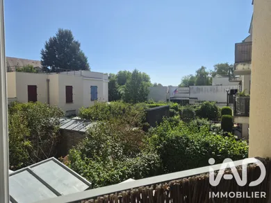 Studio à Guyancourt (78280)