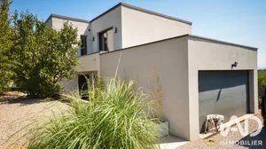 Architectural house in Crozet (01170)