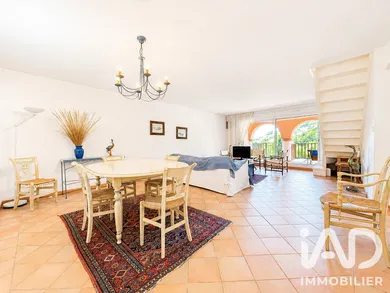 Duplex in Sainte-Maxime (83120)