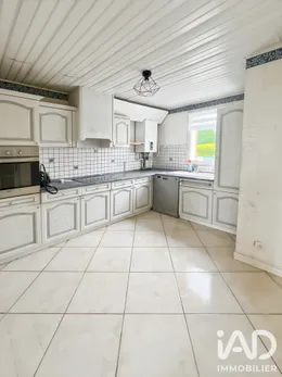 House in Brie-Comte-Robert (77170)