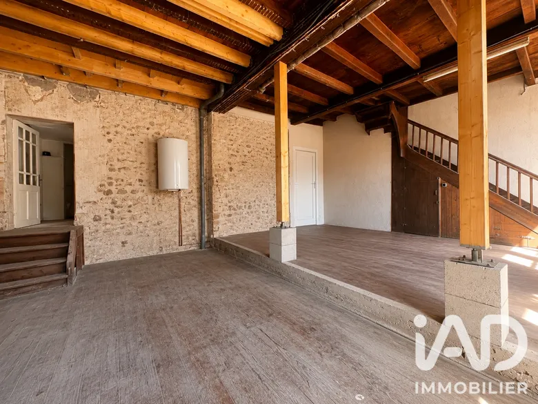 Maison 5 pièces 165 m² · à Saint-Porchaire · 165 m² · 115 000 €