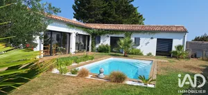 Maison d'architecte à La Flotte (17630)