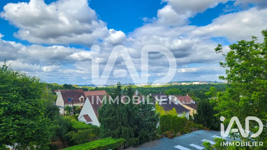 Appartement à Noisy-le-Grand (93160) photo 3