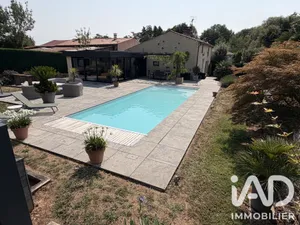 Maison de campagne à St Cyr des gats (85410)