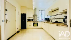 Apartment in Le Muy (83490)