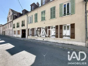 Apartment in Sens (89100)
