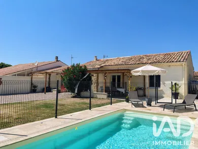 Maison traditionnelle à Sarrians (84260)