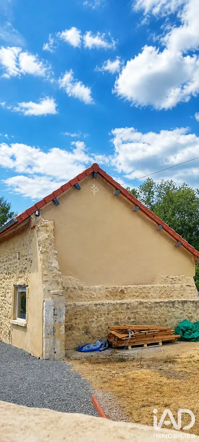 Longère à Étroussat (03140)