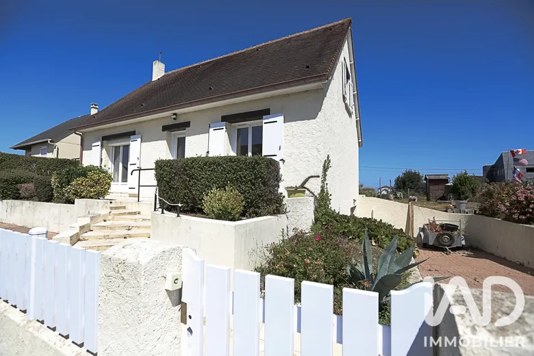 Maison 5 pièces 95 m² · à Bernières-sur-Mer · 95 m² · 357 000 €