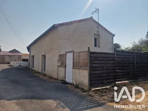 Maison à Mauzé-Thouarsais (79100)