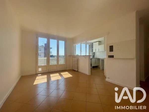 Appartement à Ris-Orangis (91130) photo 2