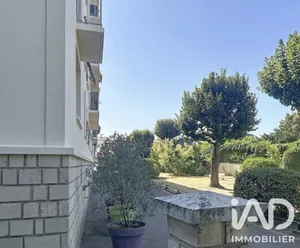 Apartment in Rueil-Malmaison (92500)