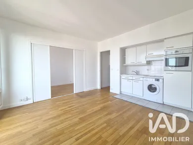 Apartment in Boulogne-Billancourt (92100)