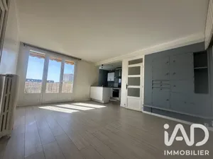 Apartment in Le Mans (72000)