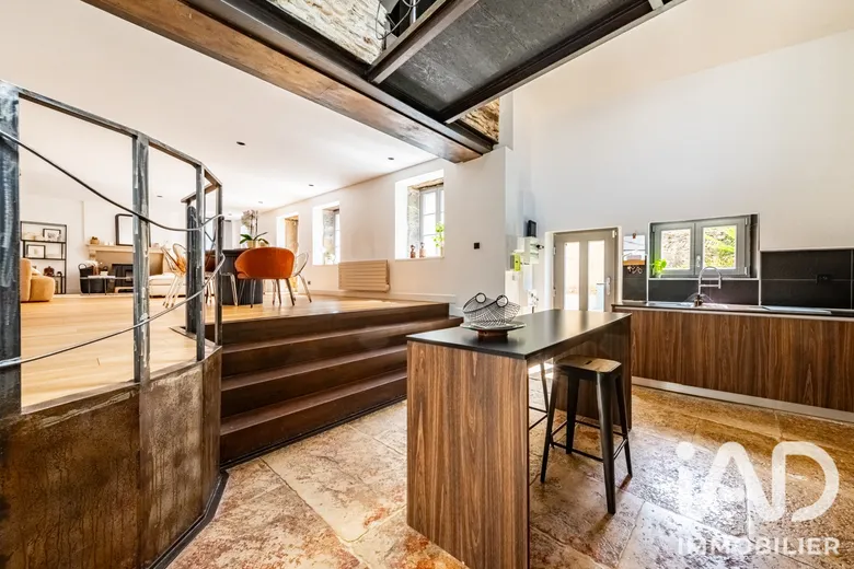 Maison 4 pièces 140 m² · à Fontaine-lès-Dijon · 140 m² · 1 600 €/mois