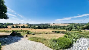 Park home in Maël-Carhaix (22340)