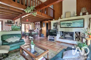 Traditional house in Villenave-d'Ornon (33140)