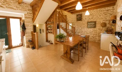 Traditional house in Carennac (46110)