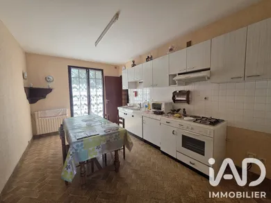 Traditional house in SAINT VIVIEN (17220)