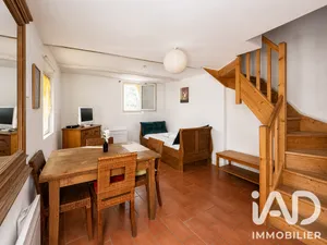 Apartment in Malaucène (84340)