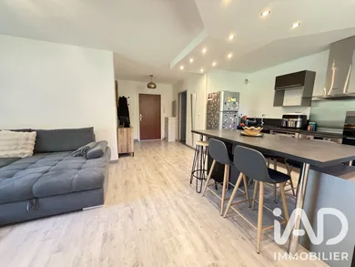 Appartement à Claix (38640)