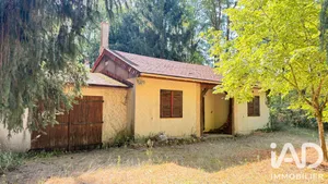 Park home in Neuvy-sur-Barangeon (18330)