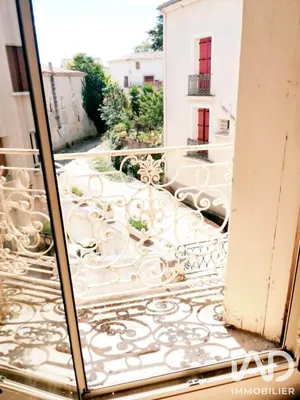 Maison de village à Pouzolles (34480)