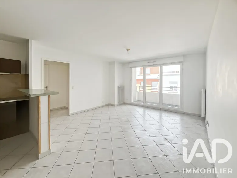 Appartement 2 pièces 45 m² · à Combs-la-Ville · 45 m² · 174 000 €