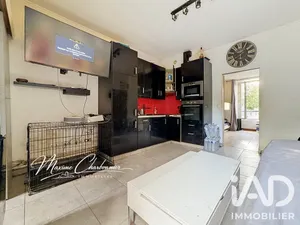 Apartment in Melun (77000)