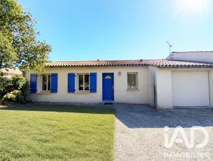 Pavillon à Marigny (79360)