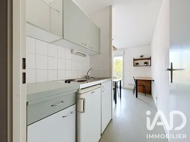 Studio à Nantes (44300)