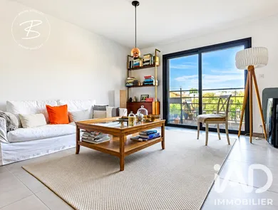 Appartement à Sanary-sur-Mer (83110)