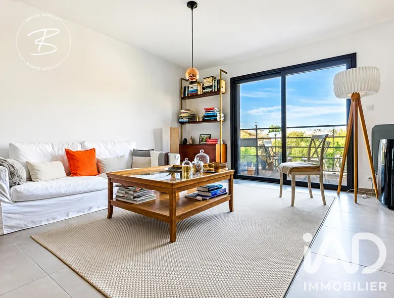 Appartement 2 pièces 53 m² · à Sanary-sur-Mer · 53,3 m² · 247 000 €
