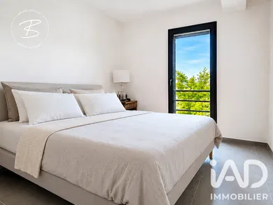 Appartement à Sanary-sur-Mer (83110)
