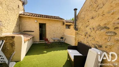 Apartment in Malaucène (84340)