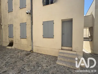 Appartement à Saint-Gilles (30800)