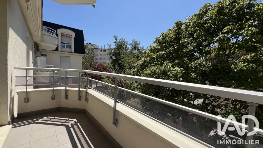 Appartement à Le Bourget (93350) photo 2