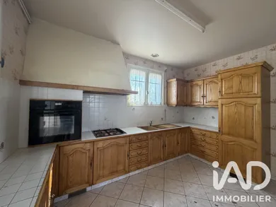 House in Plaine-et-Vallées (79600)