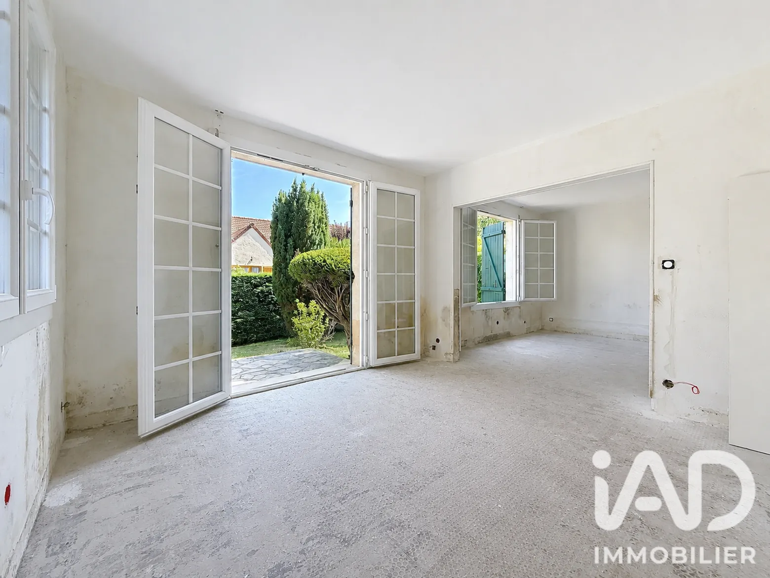 Vente appartement à Dourdan (91410) : appartement 4 pièces 89 m² - 2083631 — 2