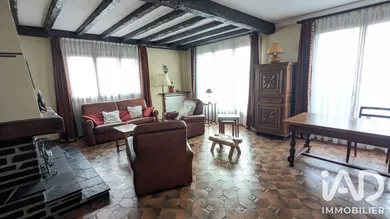 Maison d'architecte à Villepinte (93420)