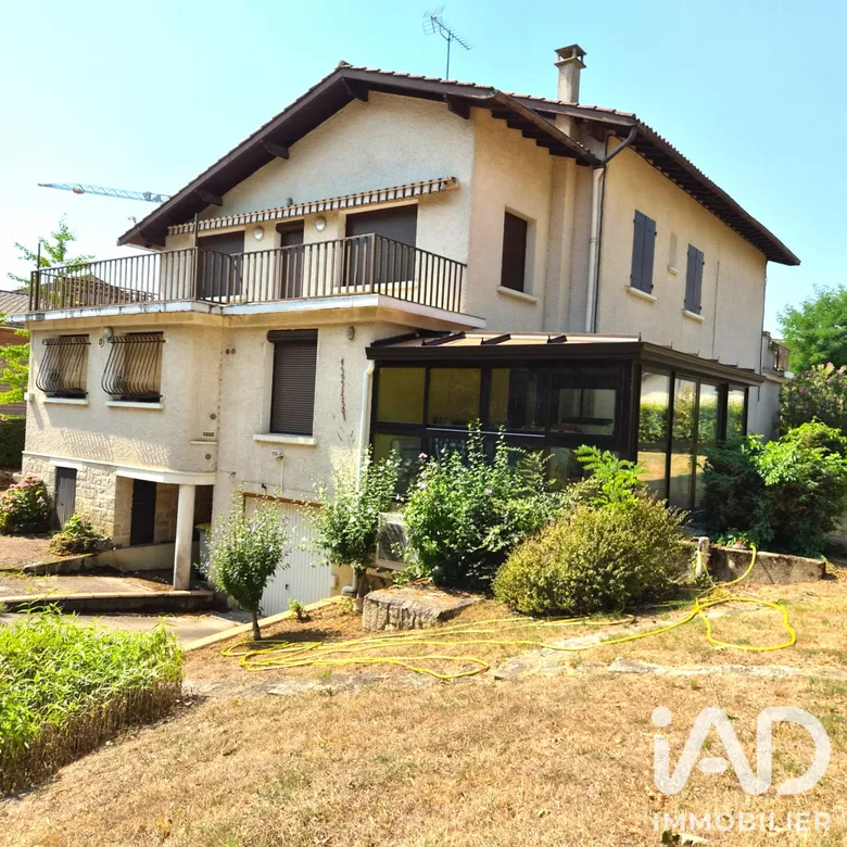 Maison 12 pièces 310 m² · à Nègrepelisse · 310 m² · 565 000 €