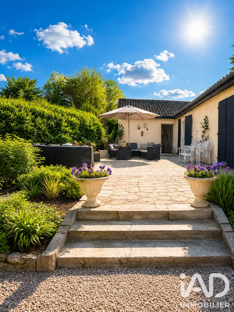 Maison 5 pièces 121 m² · à La Chapelle-Saint-Luc · 121 m² · 237 500 €