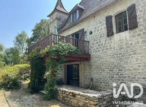 Maison de campagne à Montfaucon (46240)
